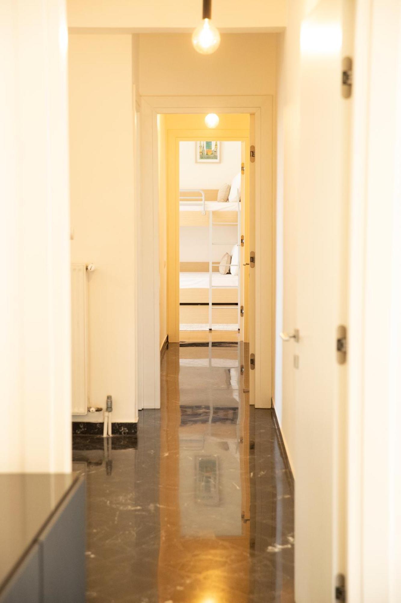 Spacious Glyfada Golf 4Br -Near Beach + Shops Athens Exterior photo