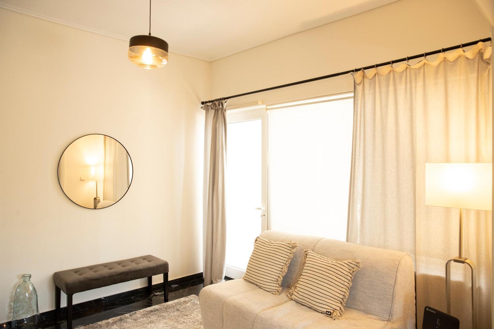 Spacious Glyfada Golf 4Br -Near Beach + Shops Athens Exterior photo